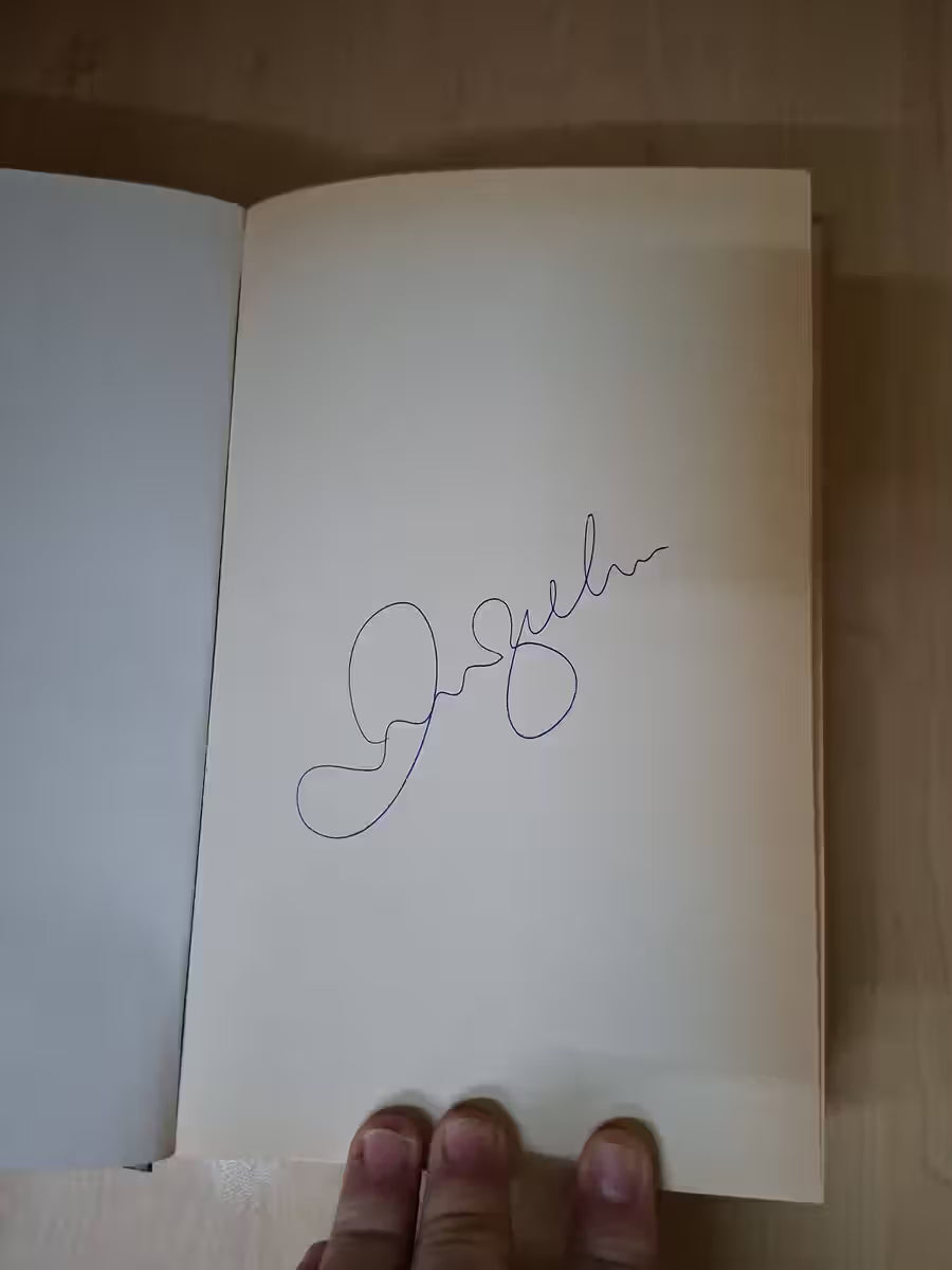 David Beckham My Side Autobiography 2003 HarperCollins Signed Hardback Collectible (Second Hand)