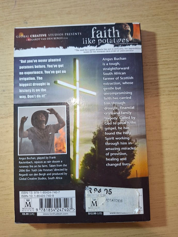 Faith Like Potatoes: The Story of a Farmer Who Risked Everything for God (Paperback) (Second-Hand)