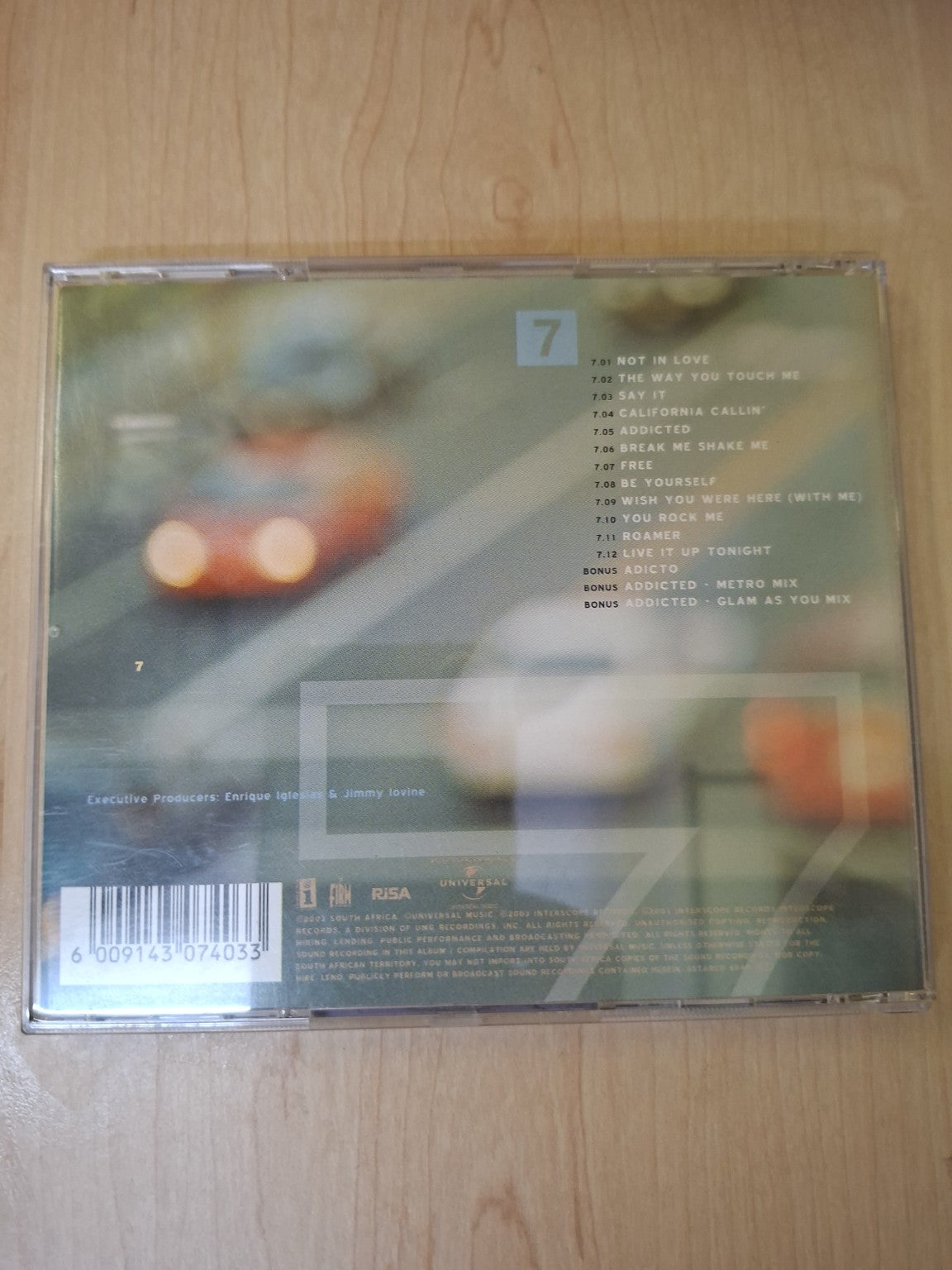 Enrique Iglesias – 7