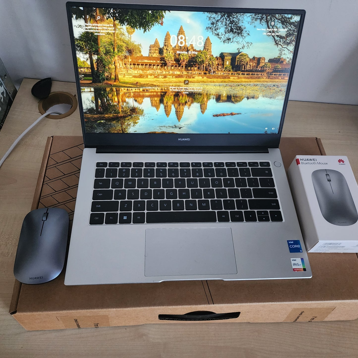 Huawei MateBook D14 Sleek. Fast. Reliable. Great Value!
