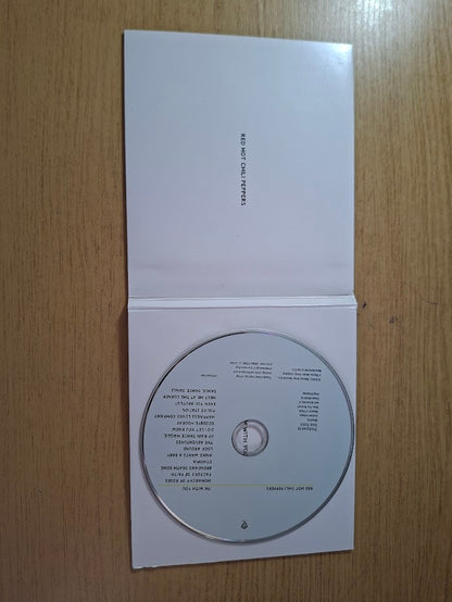 Red Hot Chili Peppers – I’m With You (Second-Hand CD)