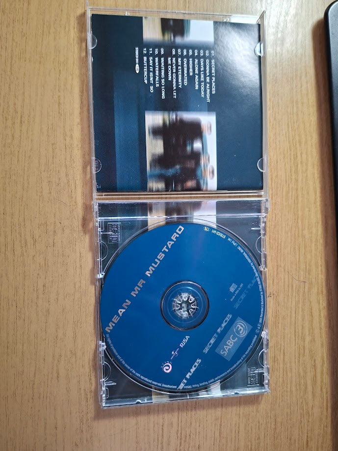 Mean Mr Mustard – Secret Places (Second-Hand CD)