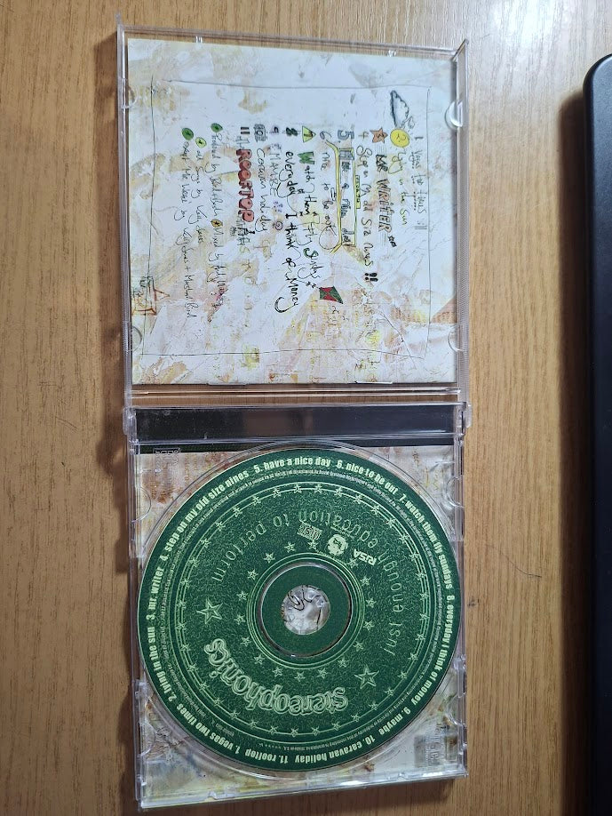 Stereophonics – Just Enough Education To Perform (Second-Hand CD)