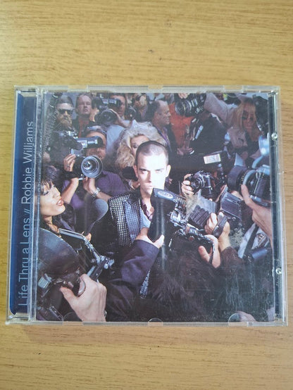 Robbie Williams – Life Thru A Lens (1997) — Second-Hand CD