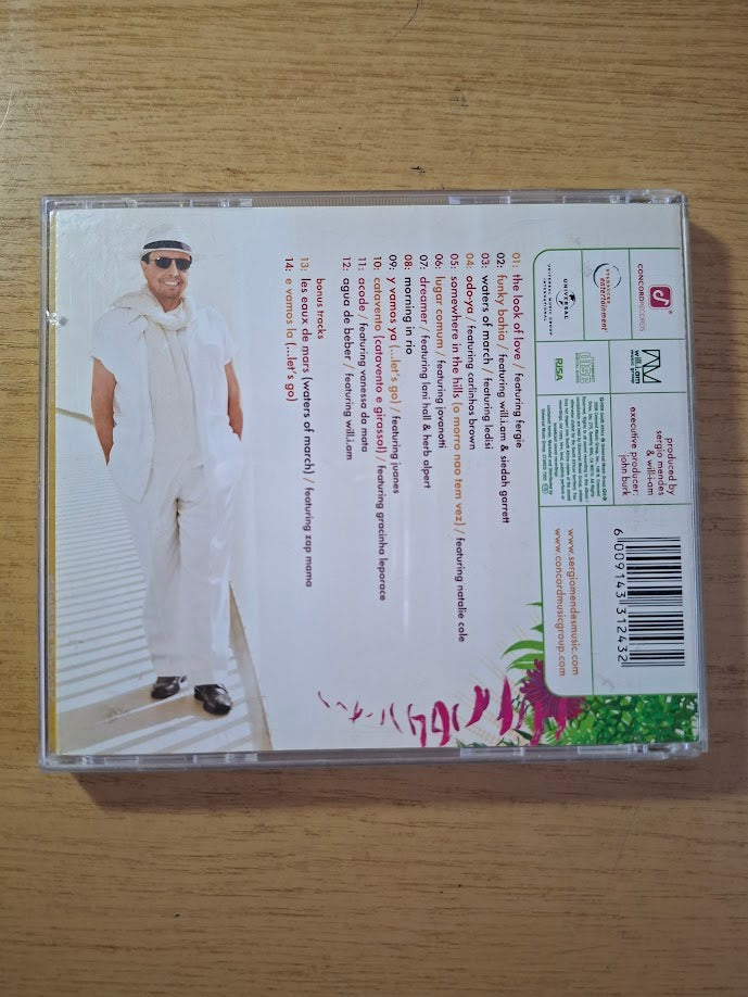 Sérgio Mendes – Encanto (2008) — Second-Hand CD