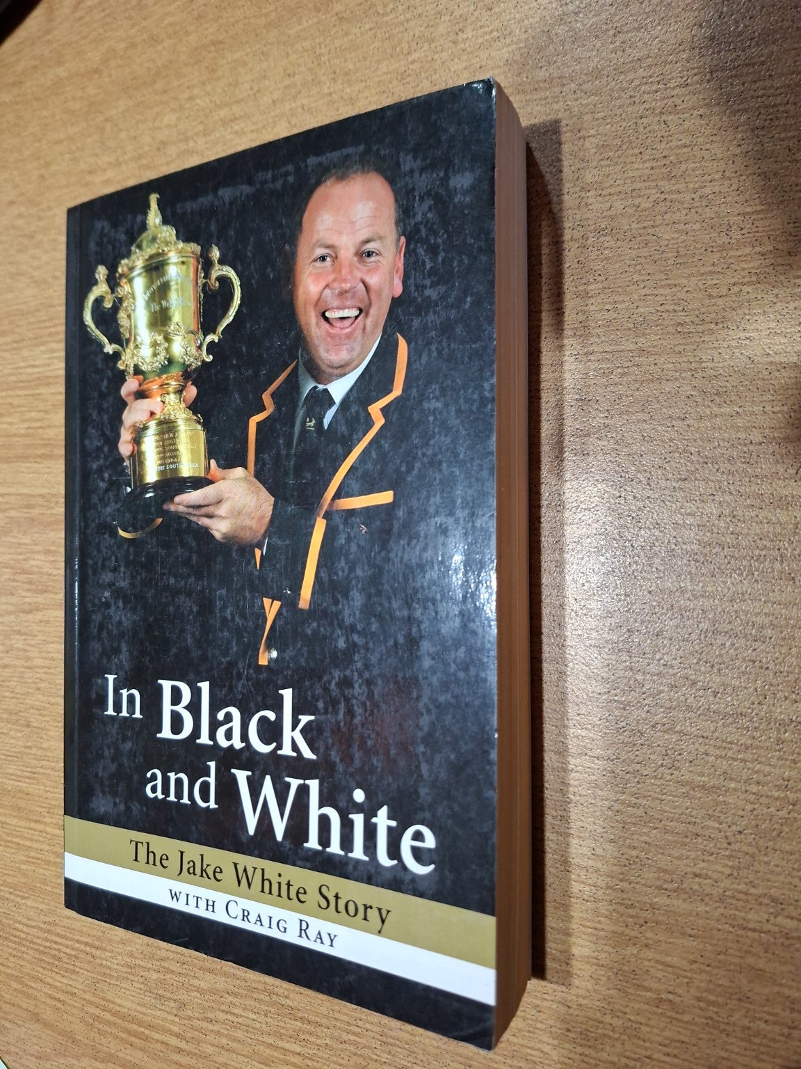 In Black and White — The Jake White Story (Second Hand)