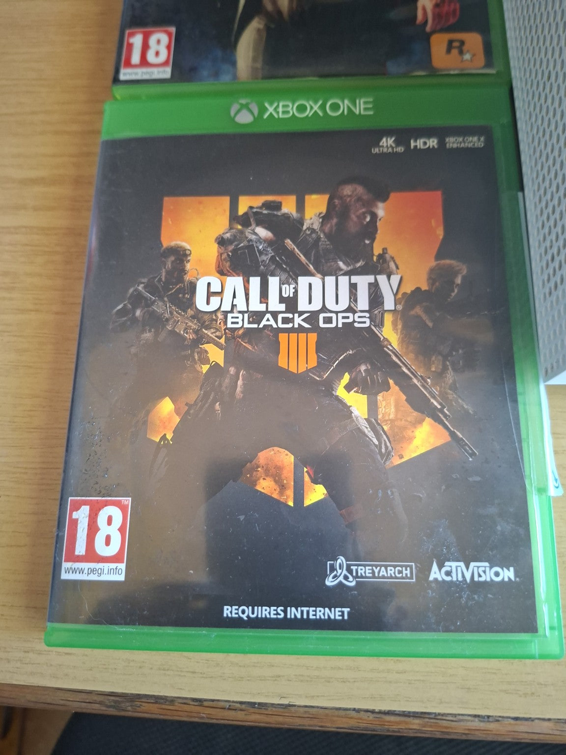 Xbox One S 500GB Console Bundle – Second Hand